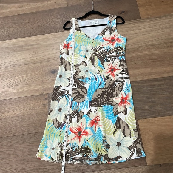 Petite Sophisticate Floral Silk Dress Sleeveless V Neck Size 10 Tropical Hawaii - Picture 10 of 10